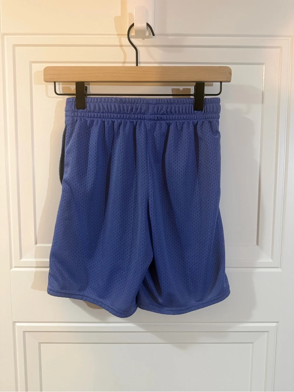 Athletic Works boys Blue Mesh Athletic Shorts youth L